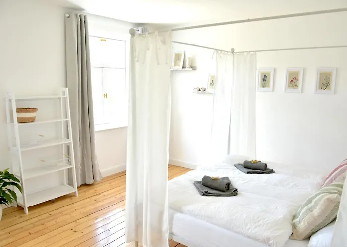 White Midsommar - Stilvolle Wohnung, 3 Schlafzimmer, Wohnzimmer, Kueche