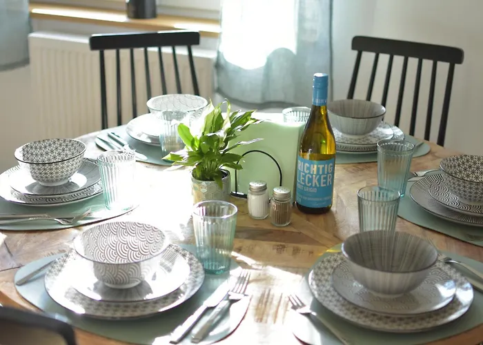 White Midsommar - Stilvolle Wohnung, 3 Schlafzimmer, Wohnzimmer, Kueche