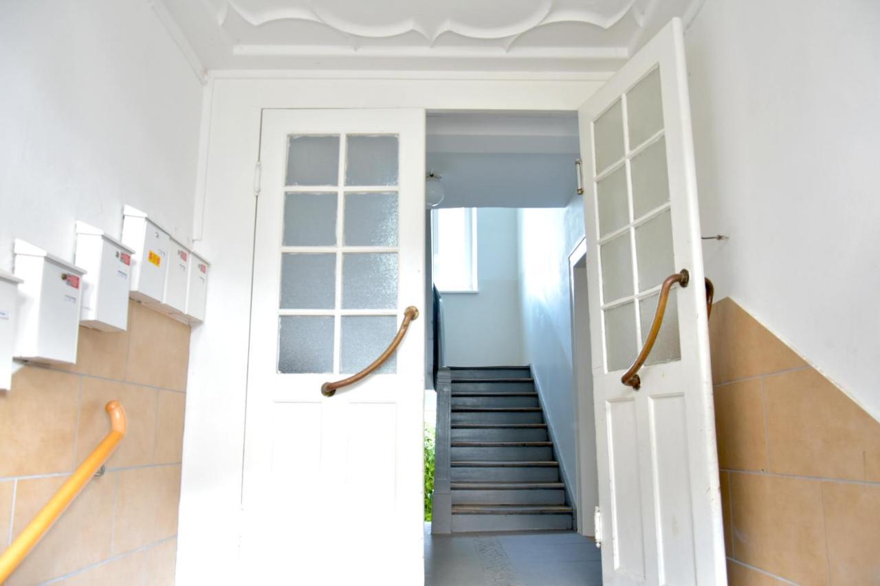 White Midsommar - Stilvolle Wohnung, 3 Schlafzimmer, Wohnzimmer, Kueche *