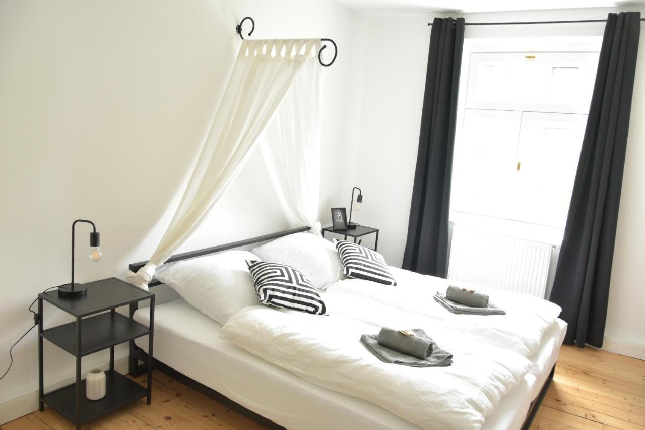 White Midsommar - Stilvolle Wohnung, 3 Schlafzimmer, Wohnzimmer, Kueche Apartment *